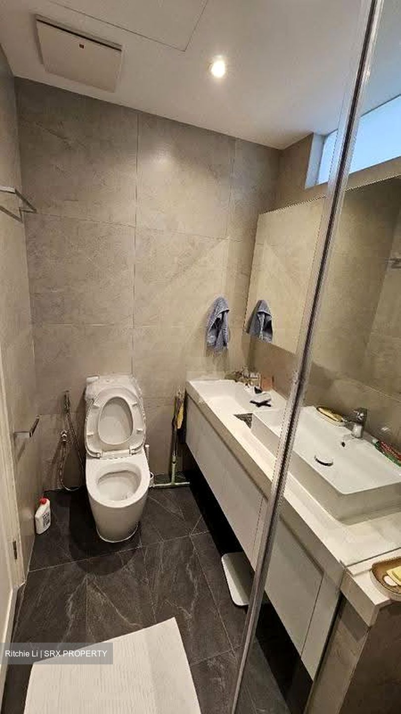 Parbury Avenue (D16), Terrace #636504001